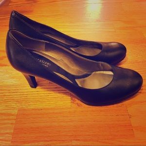 Black Naturalizer N5 Comfort Leather Pumps